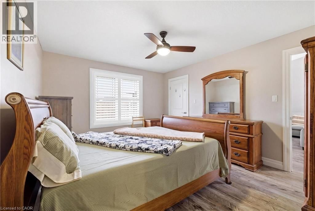 235 KROTZ STREET EAST Image 15