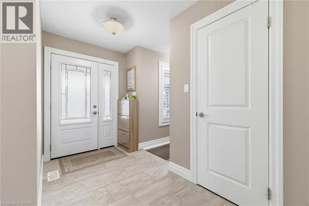 235 KROTZ STREET EAST Image 5