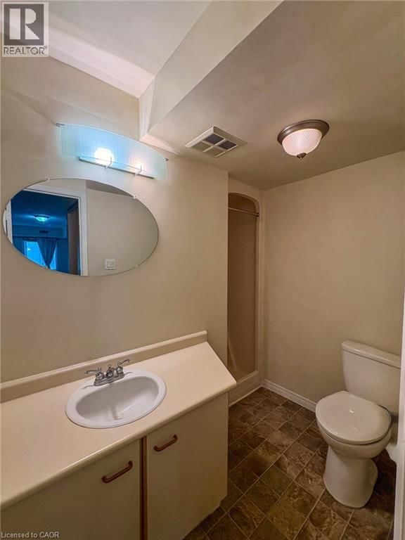 103 - 500 WESTMOUNT ROAD WEST Image 12