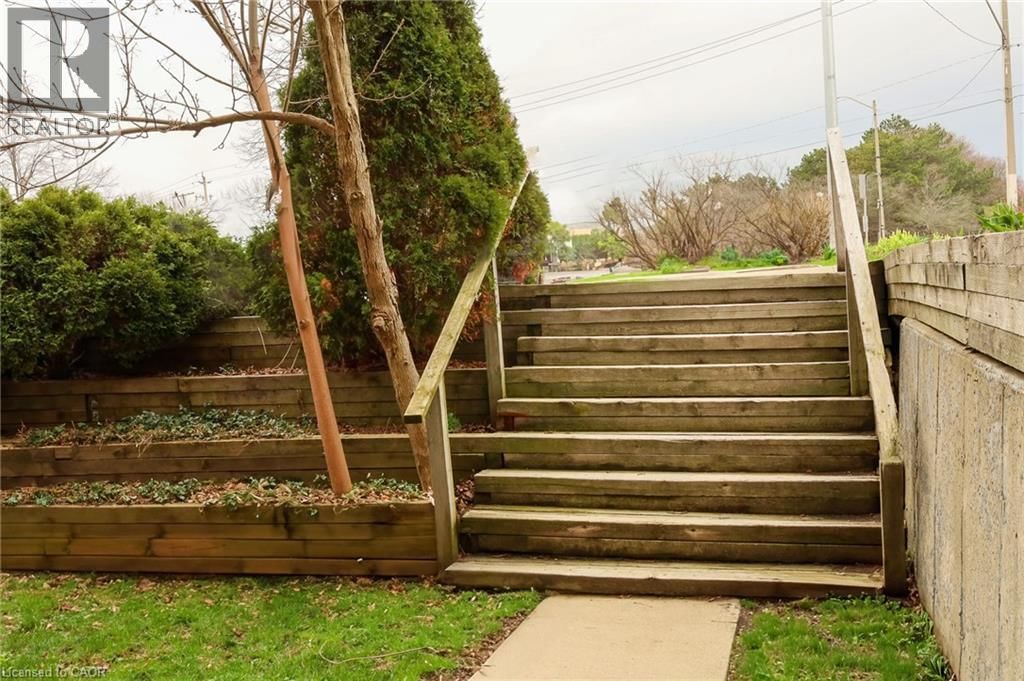 103 - 500 WESTMOUNT ROAD WEST Image 18