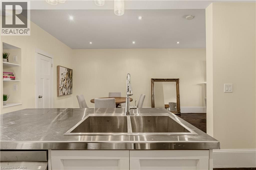 104 BARNESDALE AVENUE NORTH Image 14