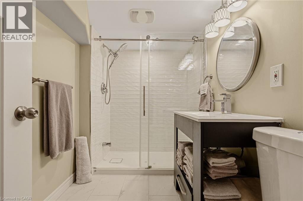 104 BARNESDALE AVENUE NORTH Image 29