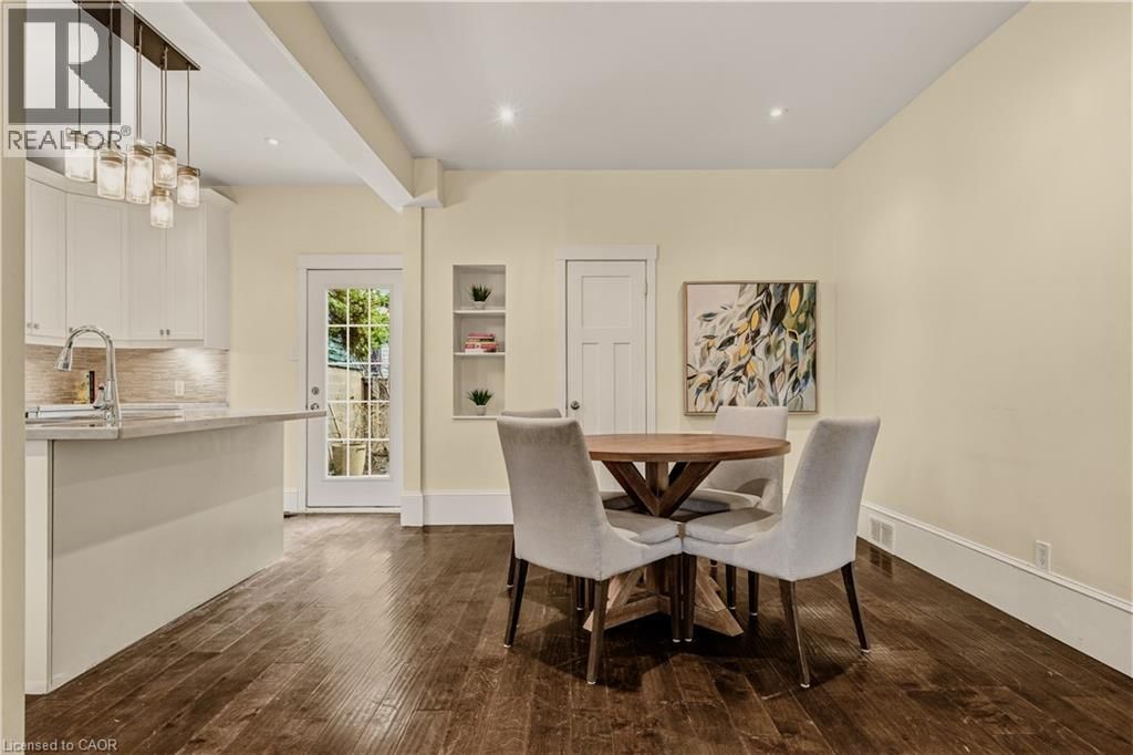 104 BARNESDALE AVENUE NORTH Image 8