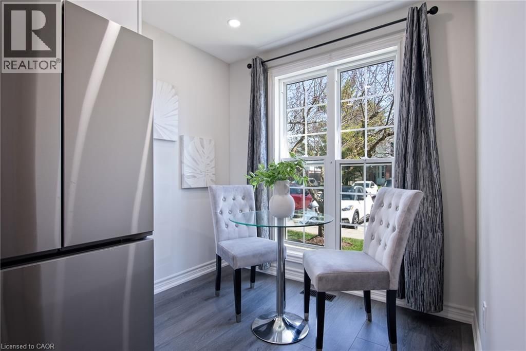 9 - 465 WOOLWICH STREET Image 15