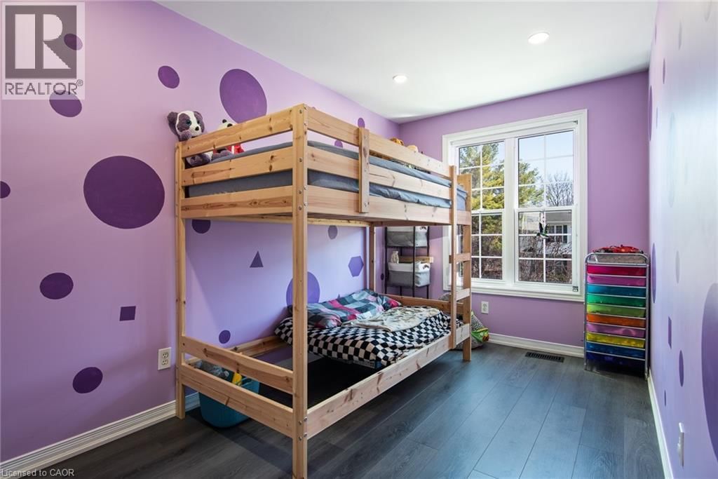 9 - 465 WOOLWICH STREET Image 21