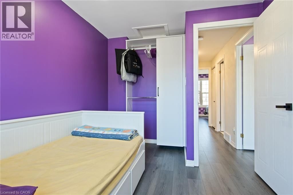 9 - 465 WOOLWICH STREET Image 24