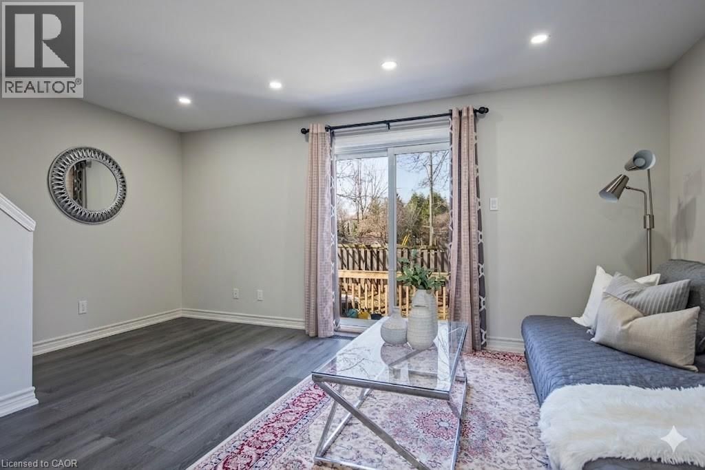 9 - 465 WOOLWICH STREET Image 3