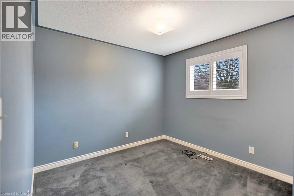 44 TRILLIUM WAY Image 15