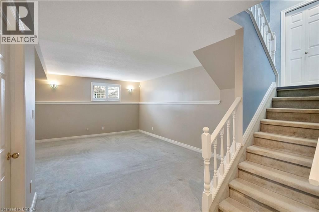 44 TRILLIUM WAY Image 18