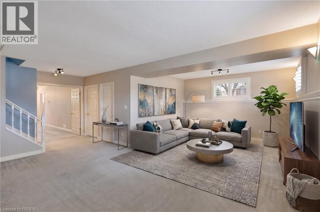 44 TRILLIUM WAY Image 20