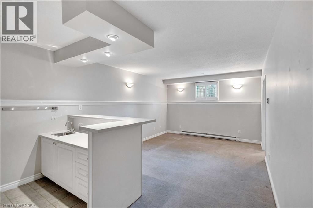 44 TRILLIUM WAY Image 22