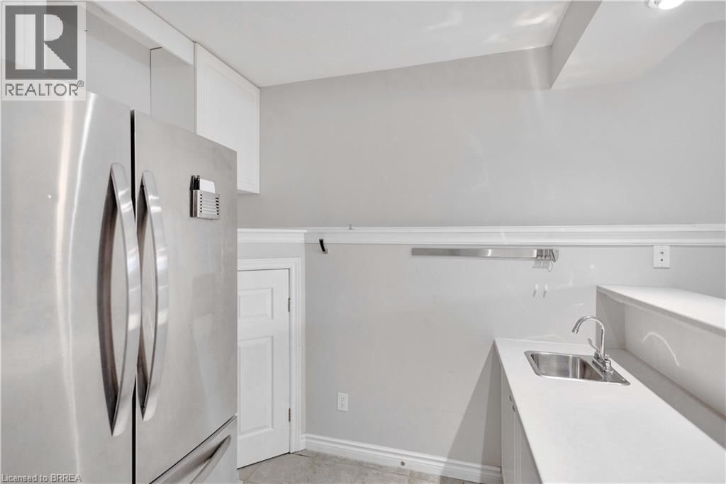 44 TRILLIUM WAY Image 23