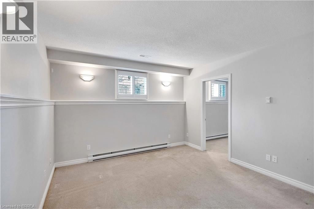 44 TRILLIUM WAY Image 24