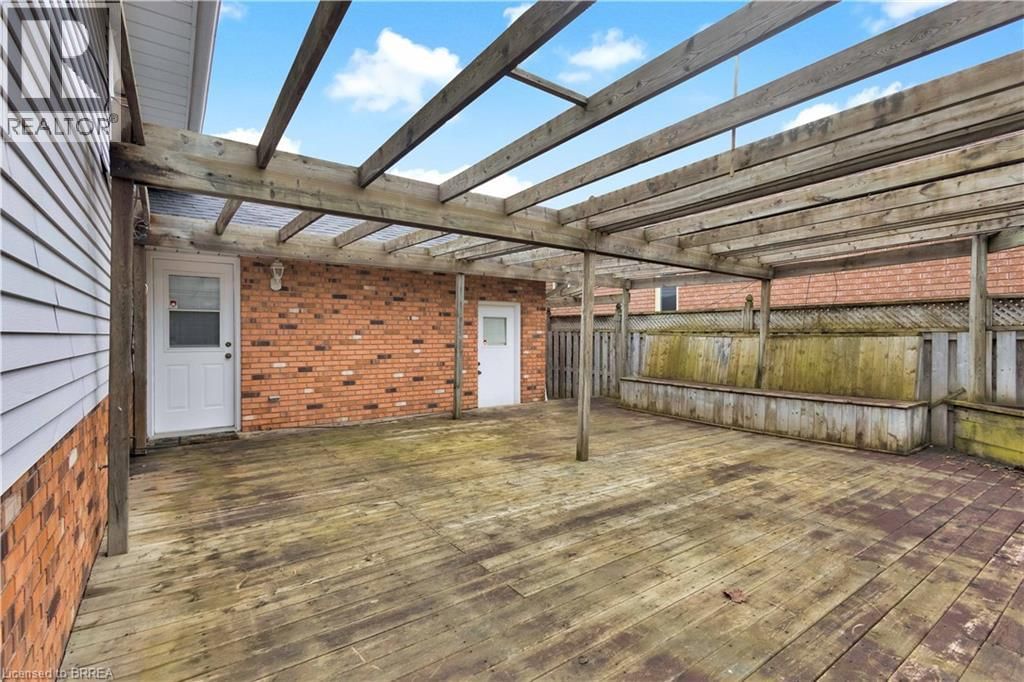 44 TRILLIUM WAY Image 29