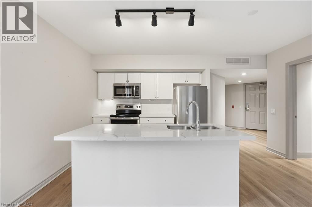 2106 - 90 HIGHLAND DR DRIVE Image 21