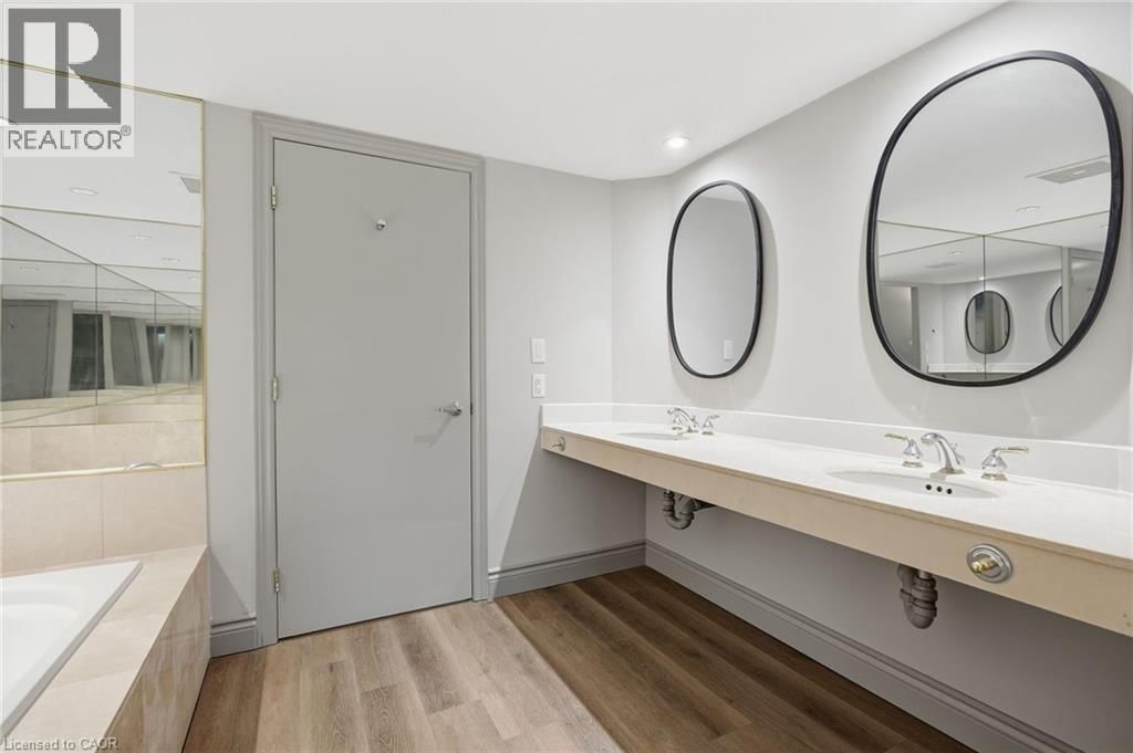 2106 - 90 HIGHLAND DR DRIVE Image 32