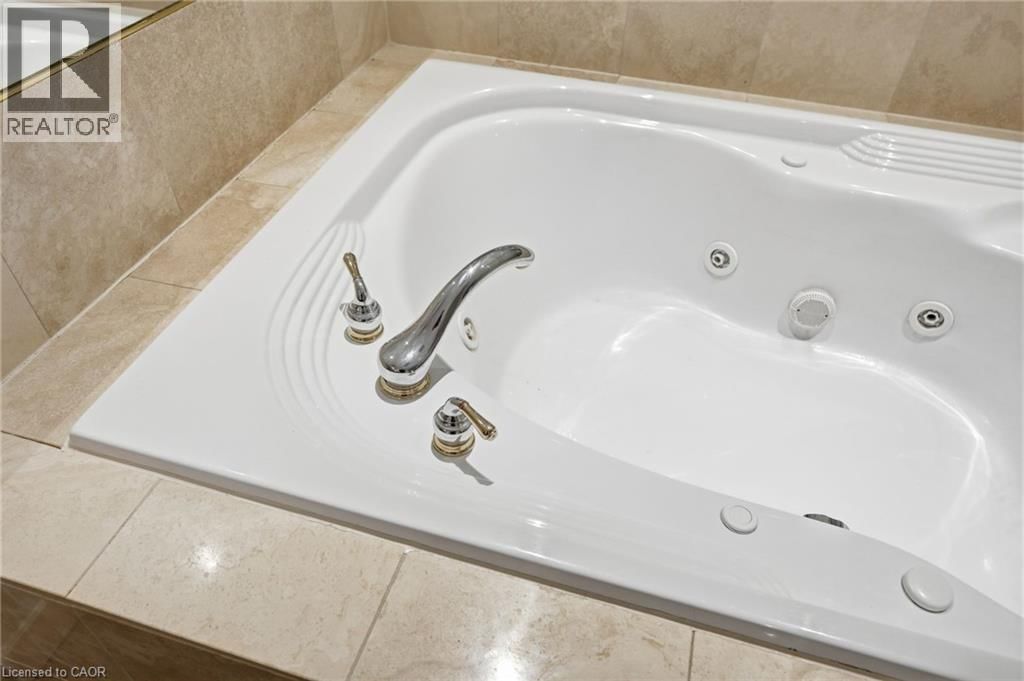 2106 - 90 HIGHLAND DR DRIVE Image 35