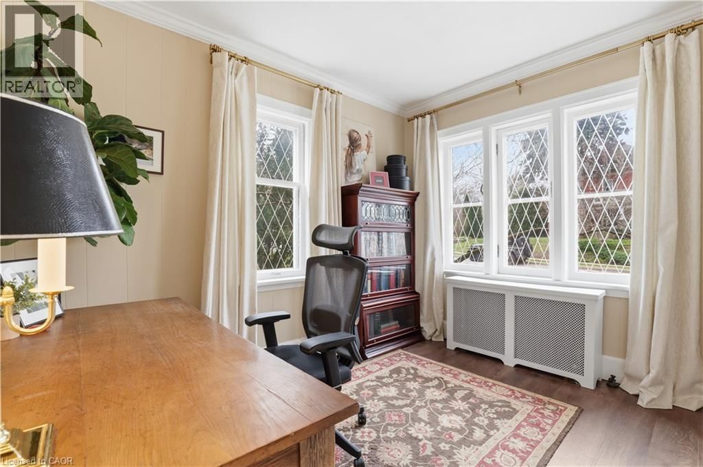 122 DUNBAR ROAD SOUTH Image 13