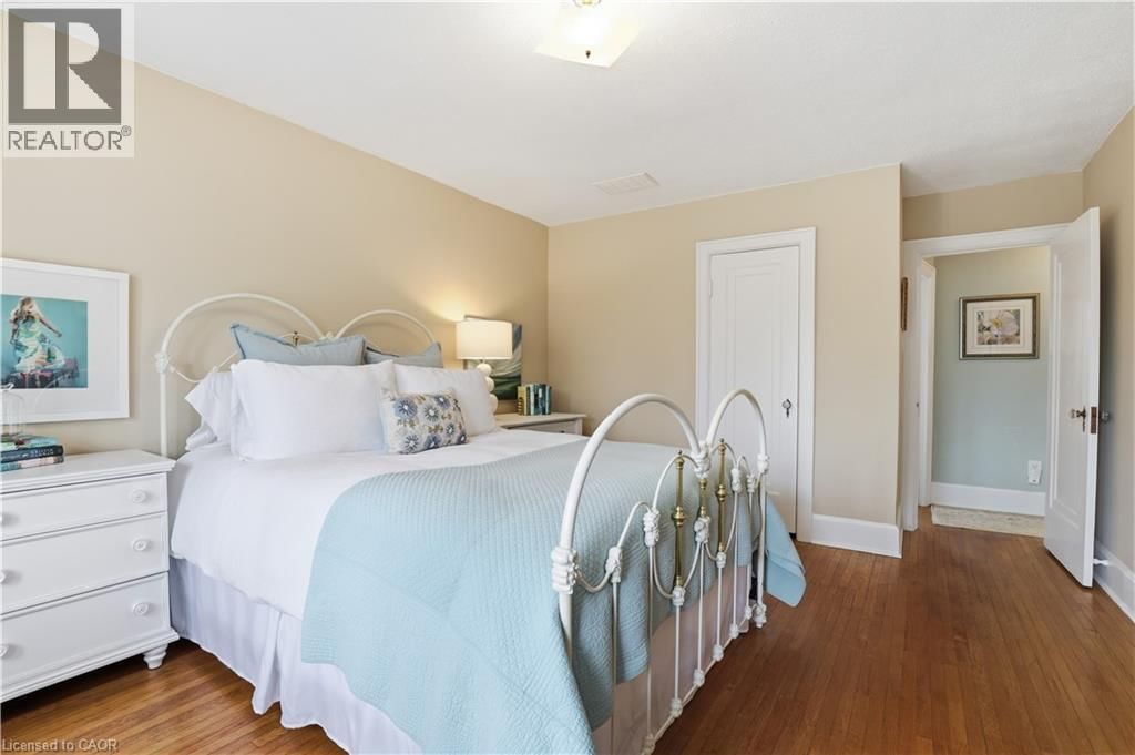 122 DUNBAR ROAD SOUTH Image 15