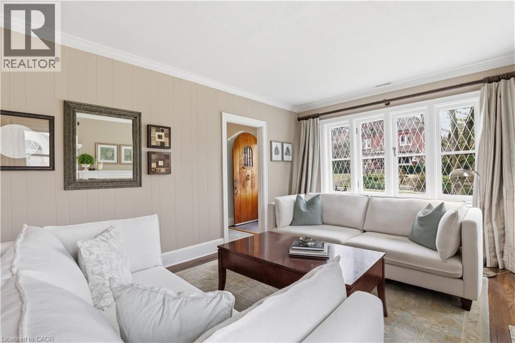 122 DUNBAR ROAD SOUTH Image 5