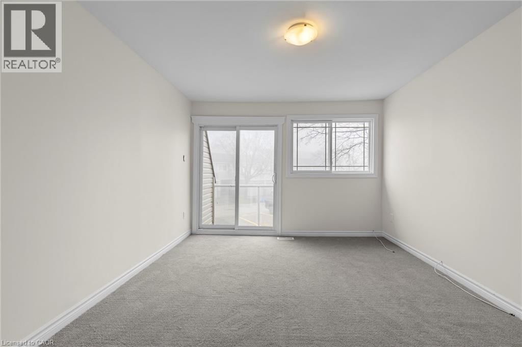 12 - 12 LANKIN BOULEVARD Image 27