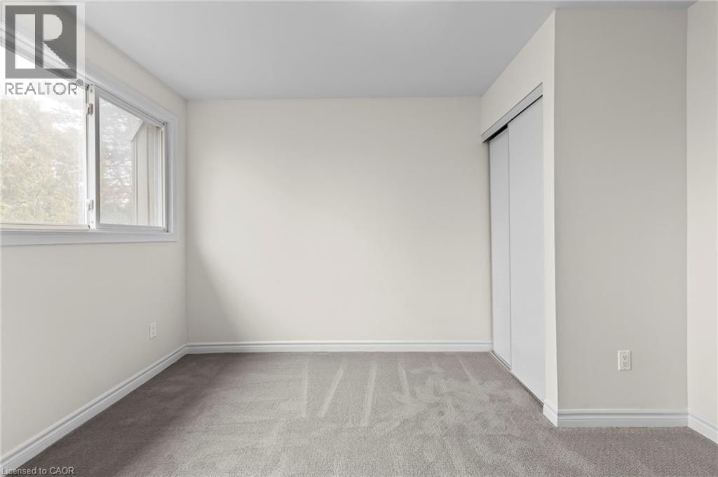 12 - 12 LANKIN BOULEVARD Image 30