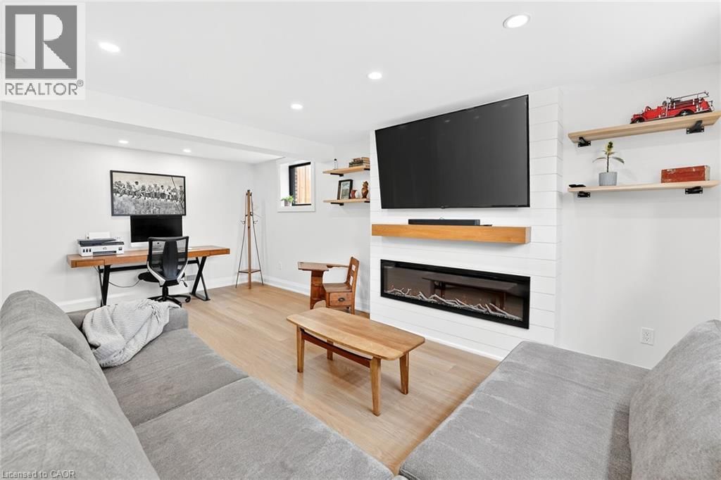 23 BRENLYN COURT Image 23