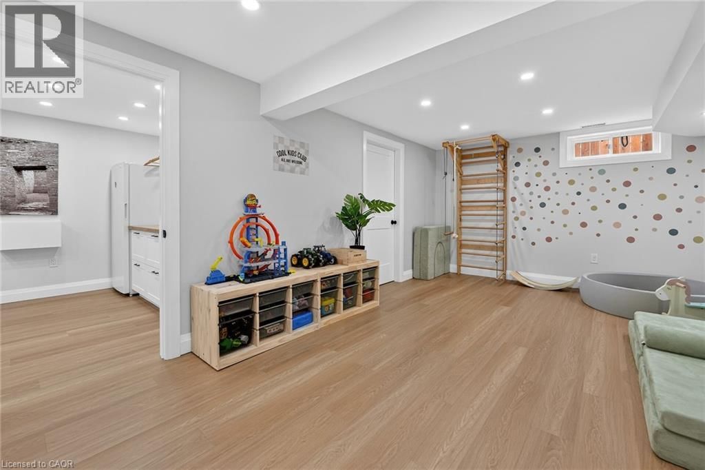 23 BRENLYN COURT Image 29