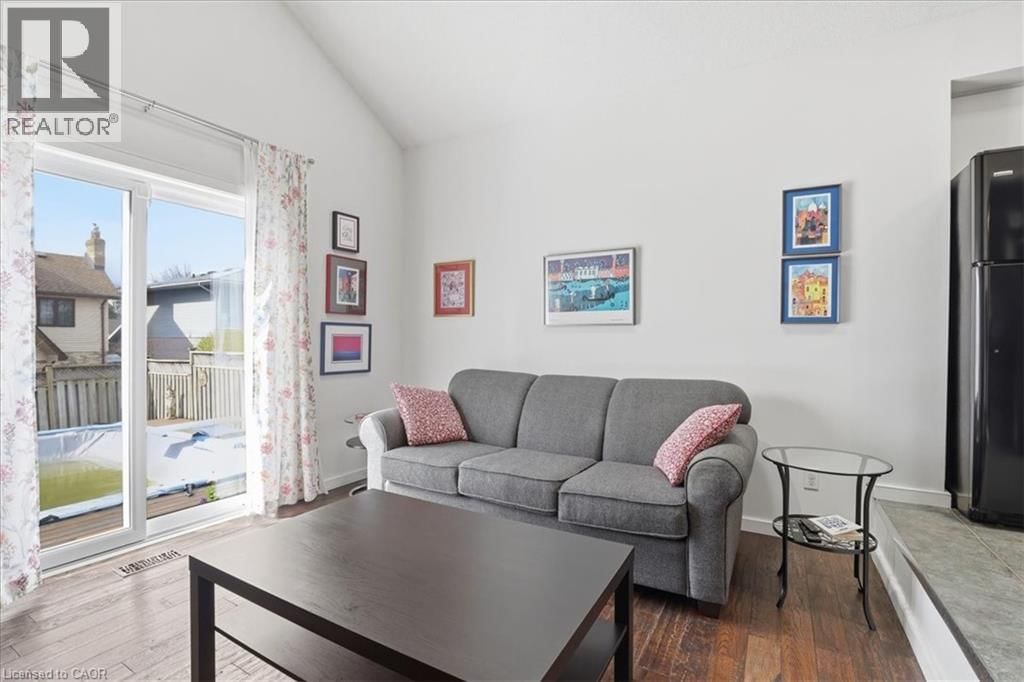 110 MILTON AVENUE Image 17