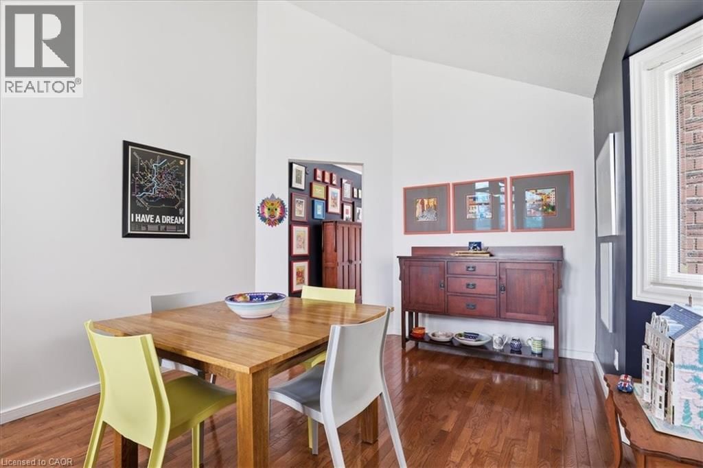 110 MILTON AVENUE Image 7