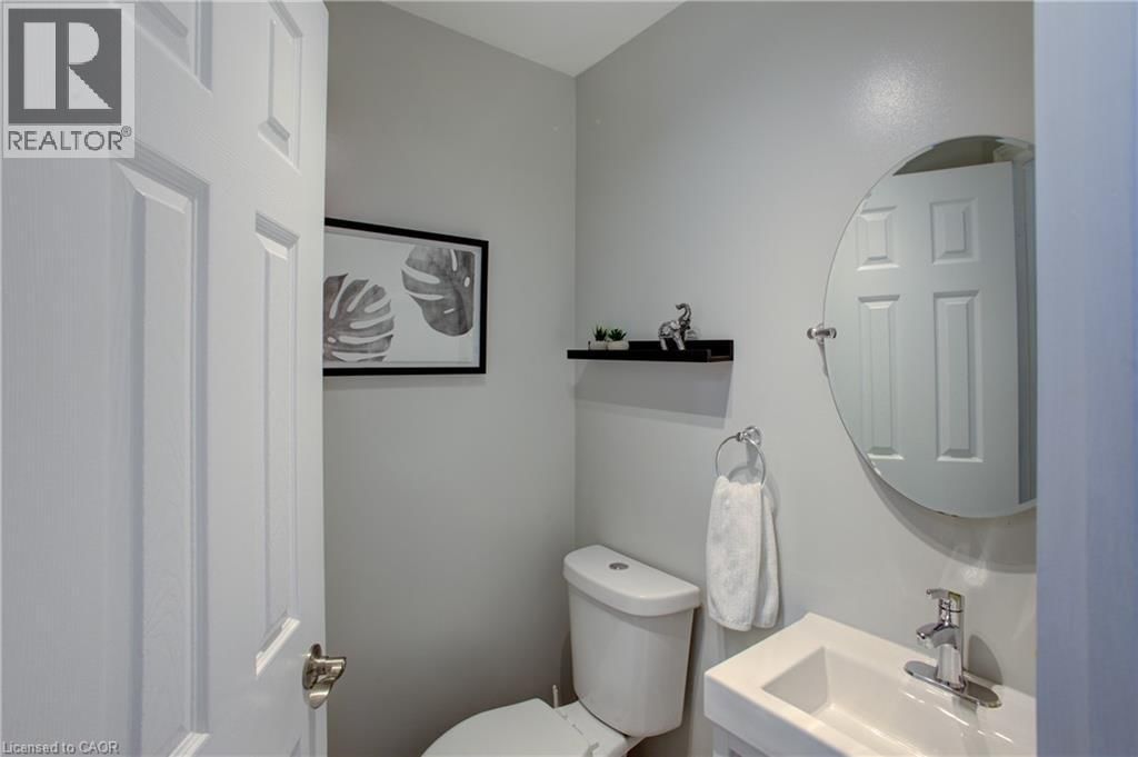 32 MCCLURE COURT Image 12