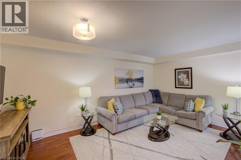 32 MCCLURE COURT Image 14