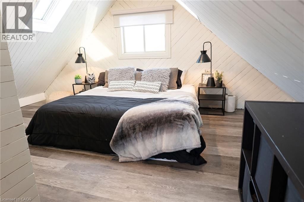 717 KNOX AVENUE Image 17