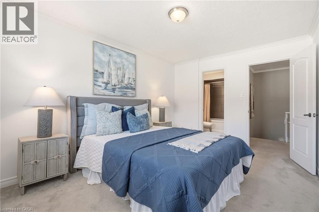 95 THORNLODGE DRIVE Image 17