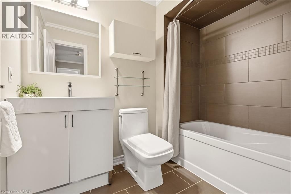 95 THORNLODGE DRIVE Image 23