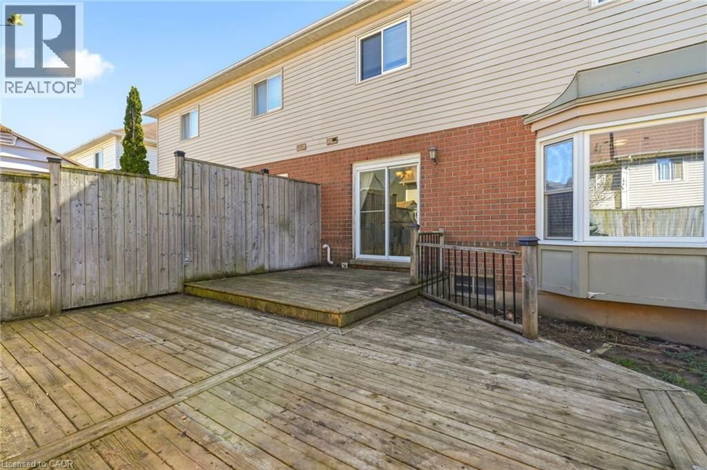 95 THORNLODGE DRIVE Image 30