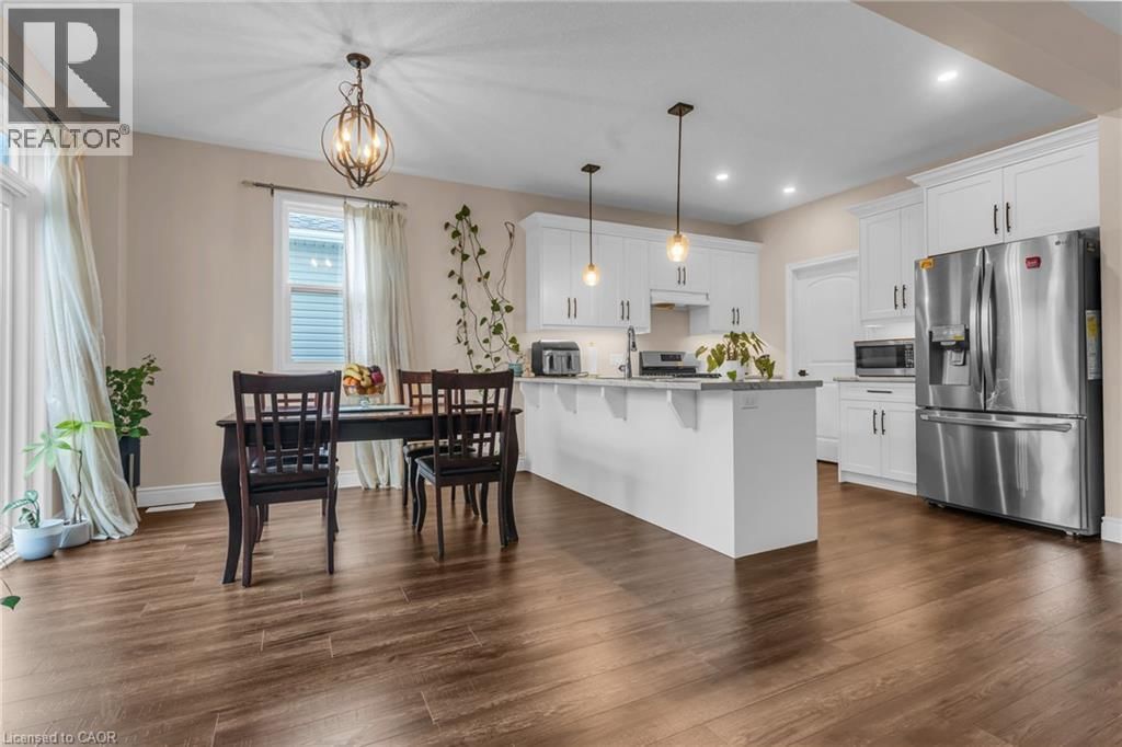 48 CASH CRES CRESCENT Image 4