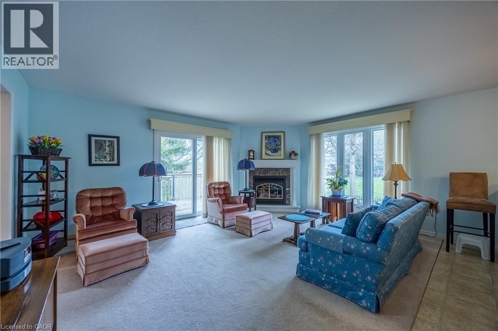 8 - 93 ELMHURST AVENUE Image 10