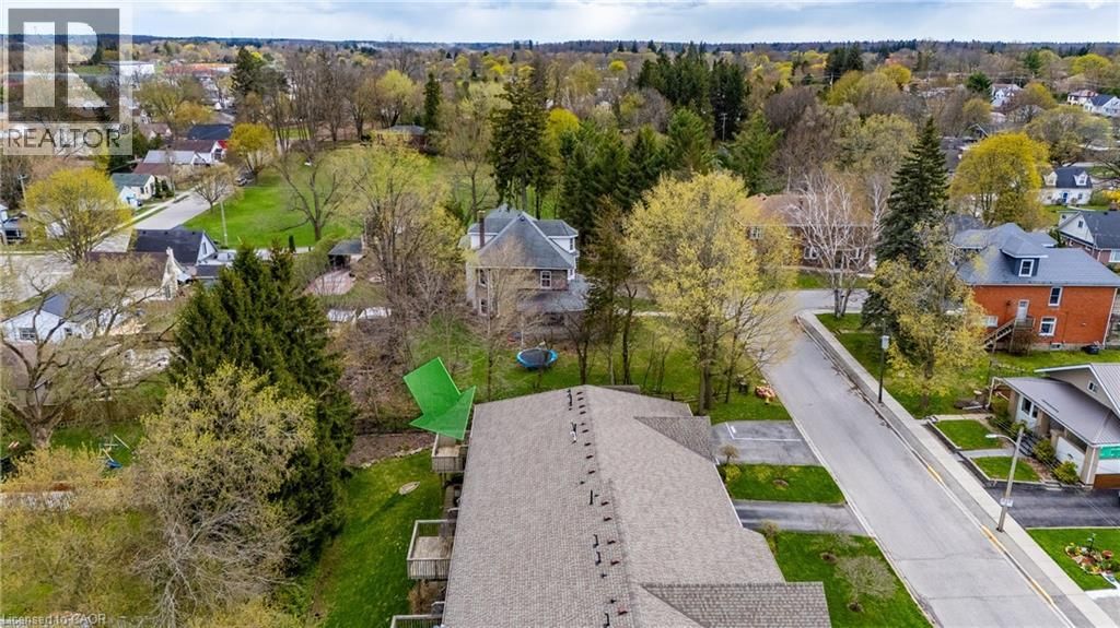 8 - 93 ELMHURST AVENUE Image 29