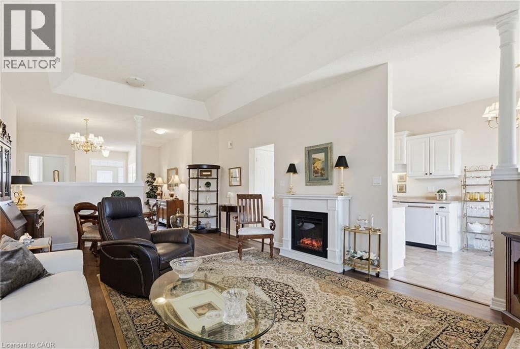 102 NORTHERNBREEZE STREET Image 14