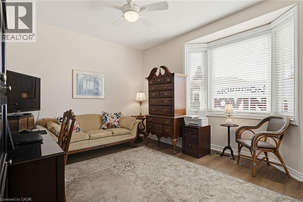 102 NORTHERNBREEZE STREET Image 18