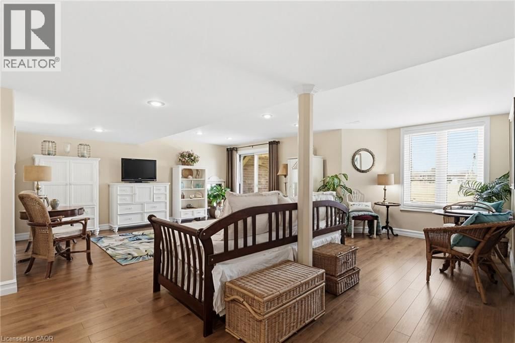 102 NORTHERNBREEZE STREET Image 20