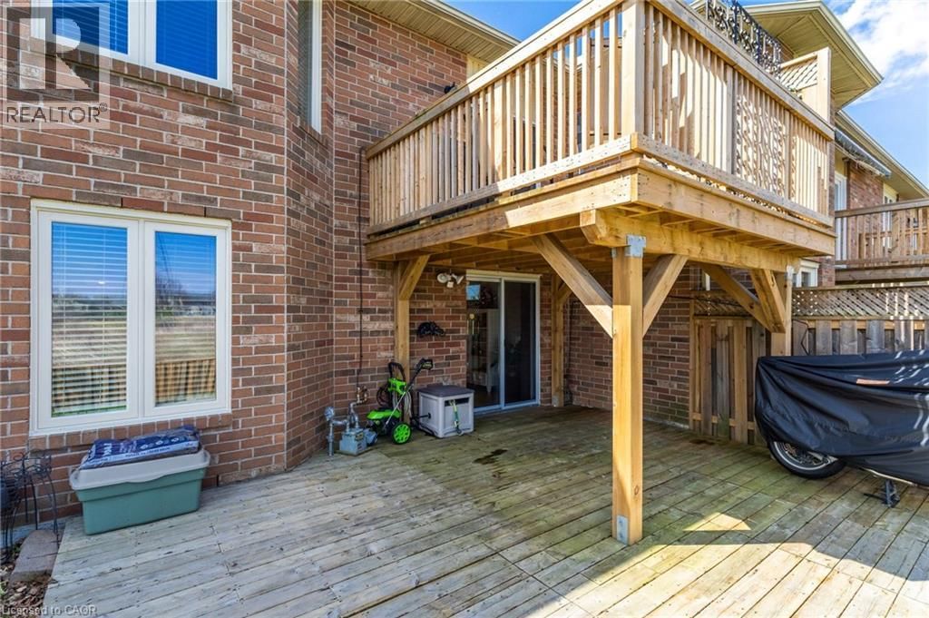 102 NORTHERNBREEZE STREET Image 33