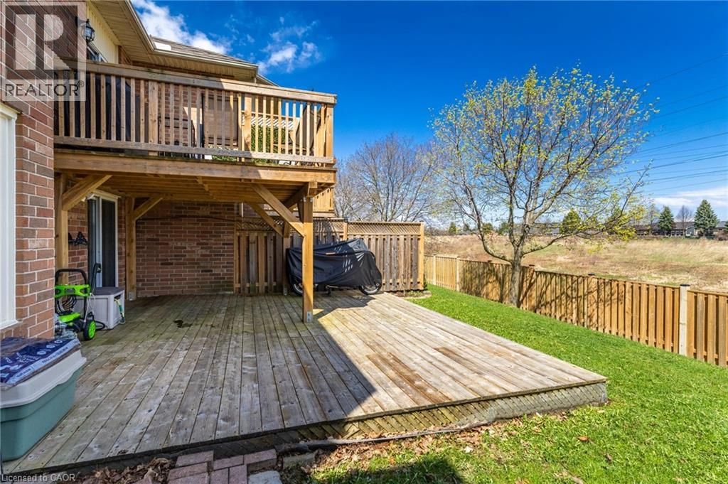 102 NORTHERNBREEZE STREET Image 36