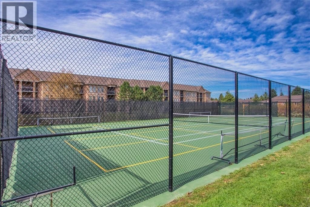 102 NORTHERNBREEZE STREET Image 46