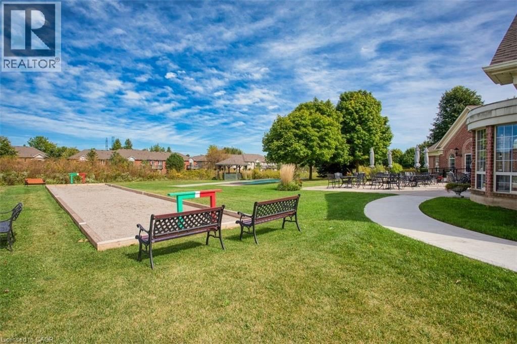 102 NORTHERNBREEZE STREET Image 47