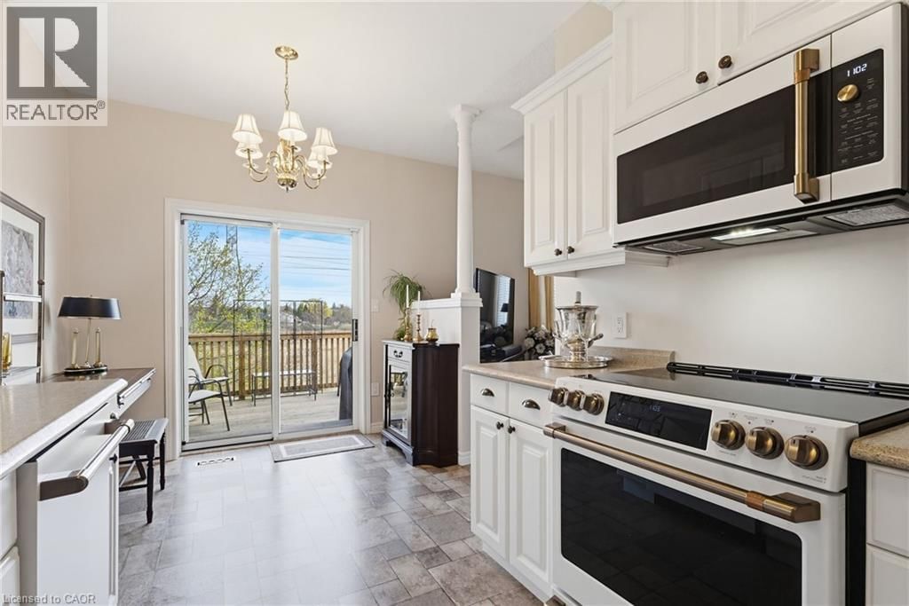 102 NORTHERNBREEZE STREET Image 8