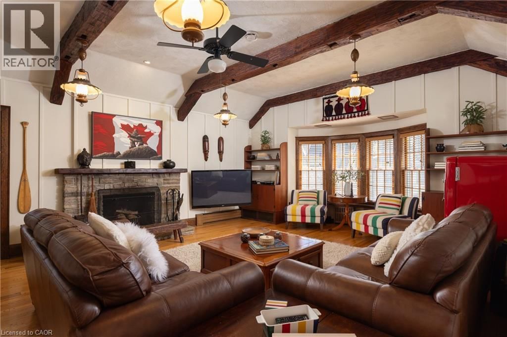 2055 LAKESHORE ROAD EAST Image 12