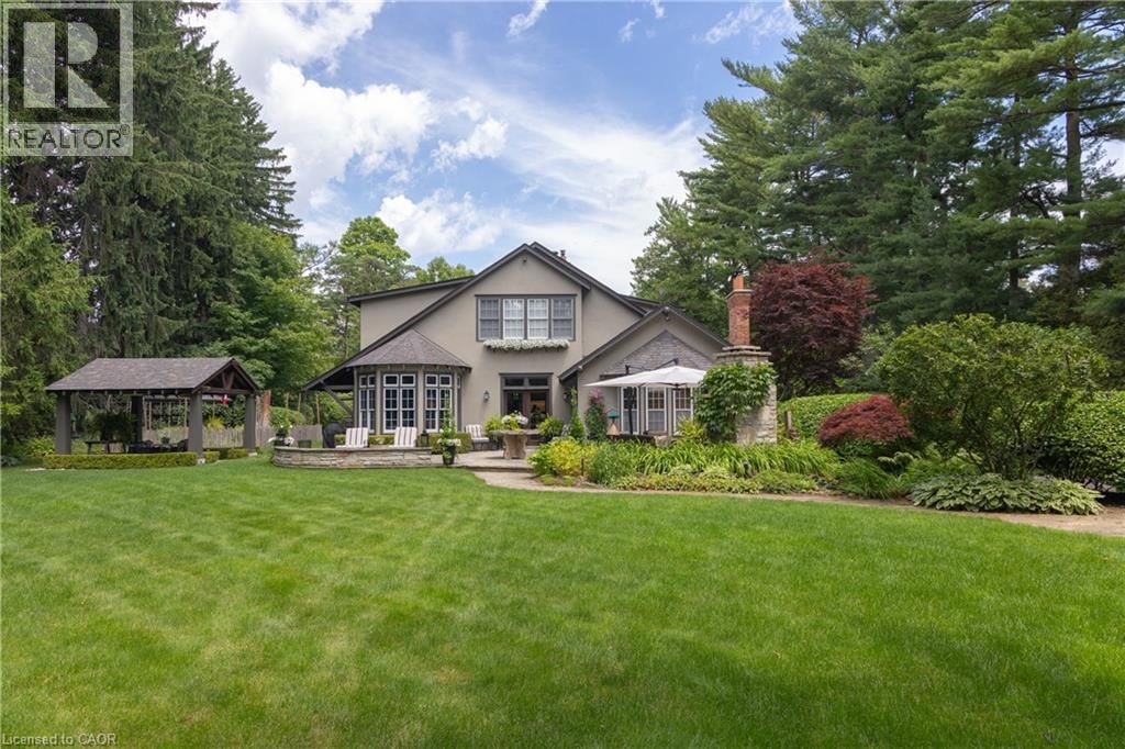 2055 LAKESHORE ROAD EAST Image 2