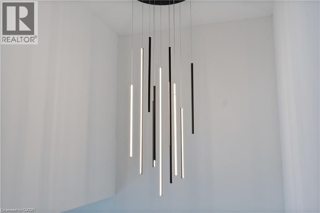 66 CESAR PLACE Image 19